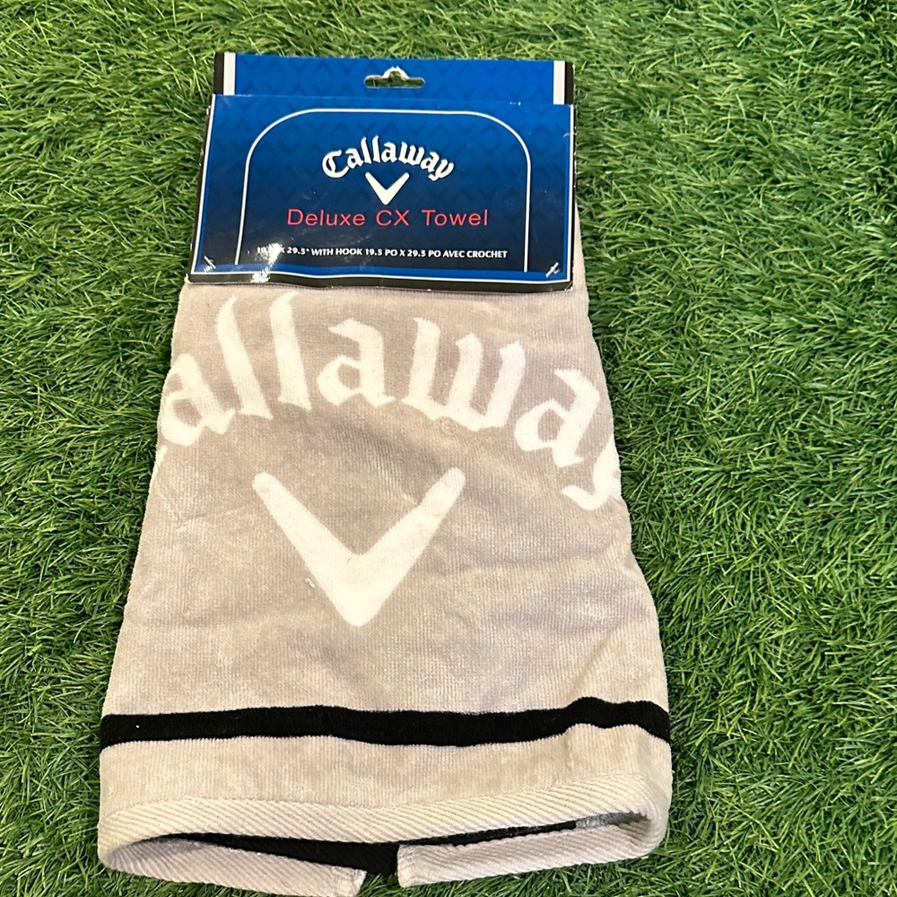 Callaway Deluxe CX Towel in Gray and Black